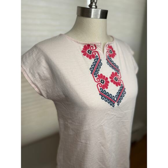 Tea Collection T-Shirt, Pink Embroidered Tee, Girls Size 12 XL or Women's XS/S - Picture 2 of 9